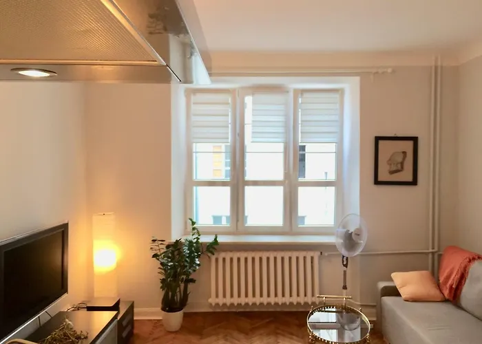 Beautiful In The Heart Of Warsaw, Poznanska *