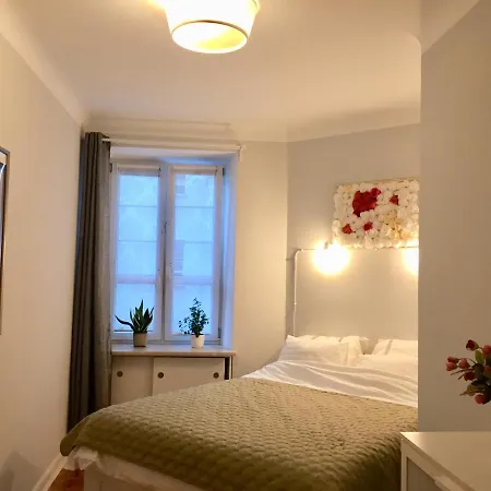 Beautiful In The Heart Of Warsaw, Poznanska *